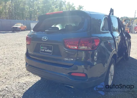 2019 Kia Sorento 3.3L Lx z USA, uszkodzony, nr VIN 5XYPGDA59KG488132